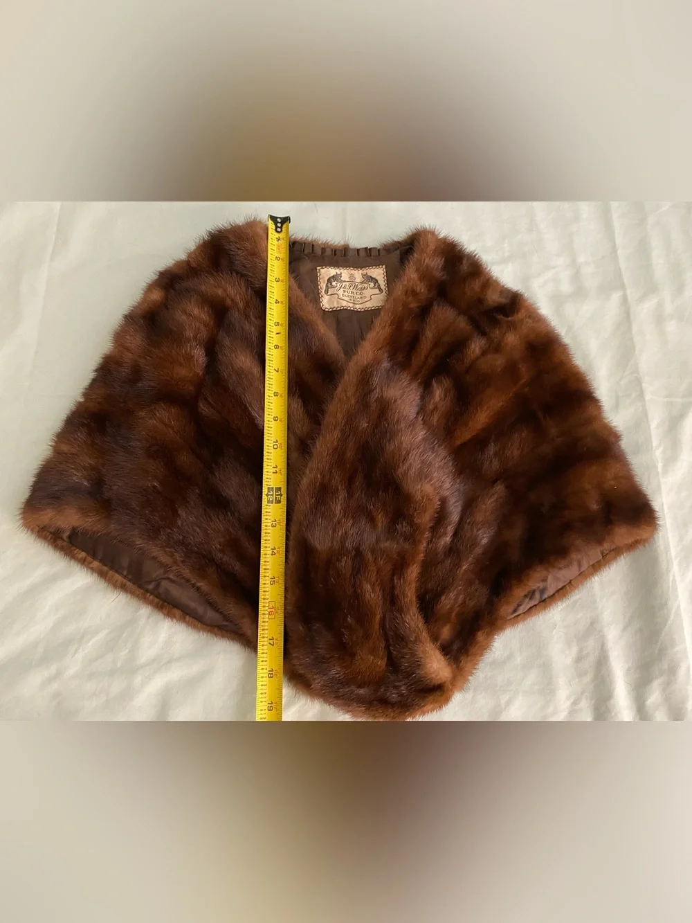 J & J Weiss Fur Co Cleveland Brown Fur Stole - Luxurious Women’s Accessory